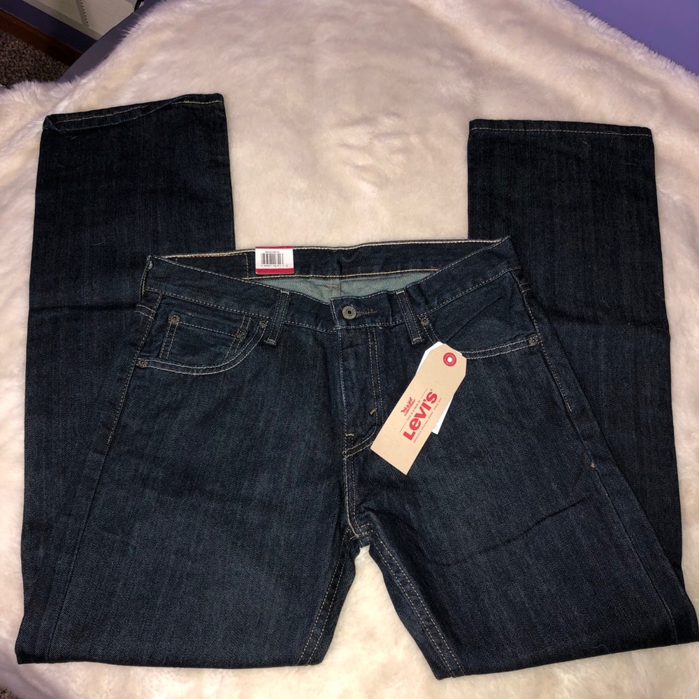 NWT! Men’s Levi’s Jeans! Crisp Navy Blue Denim